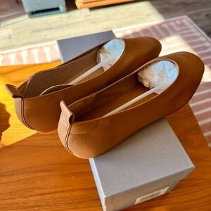 Everlane Tan Women's Flats
